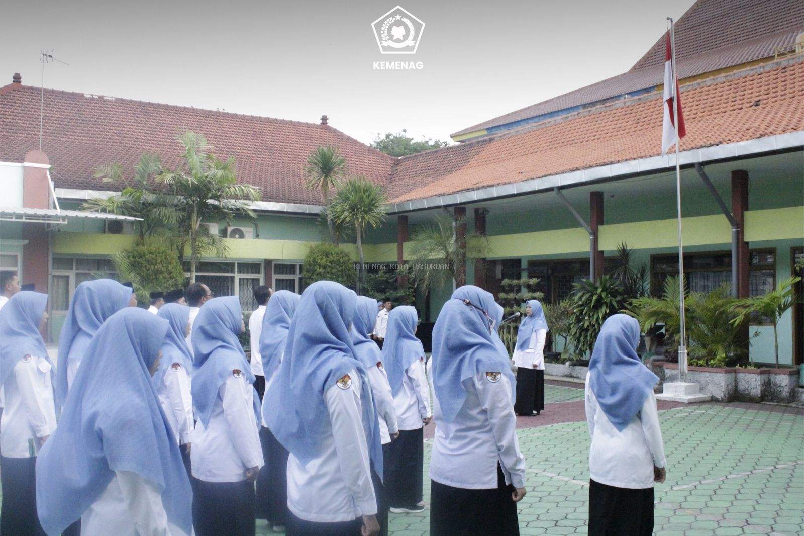 Apel Pagi Senin: Menyatukan Langkah, Menguatkan Pelayanan