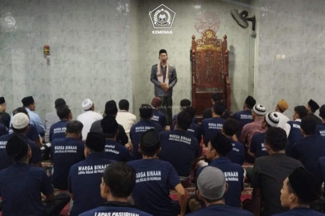 Ramadan Penuh Makna di Lapas Kelas IIB: Warga Binaan Khusyuk Ikuti Tarawih dan Kultum Bersama Kemenag Kota Pasuruan