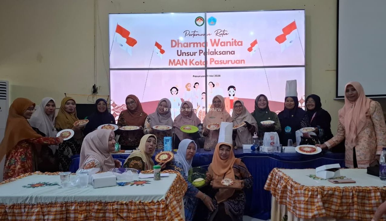 DWP Kemenag Kota Pasuruan Dorong Kreativitas Anggota Lewat Pelatihan Pembuatan Pizza