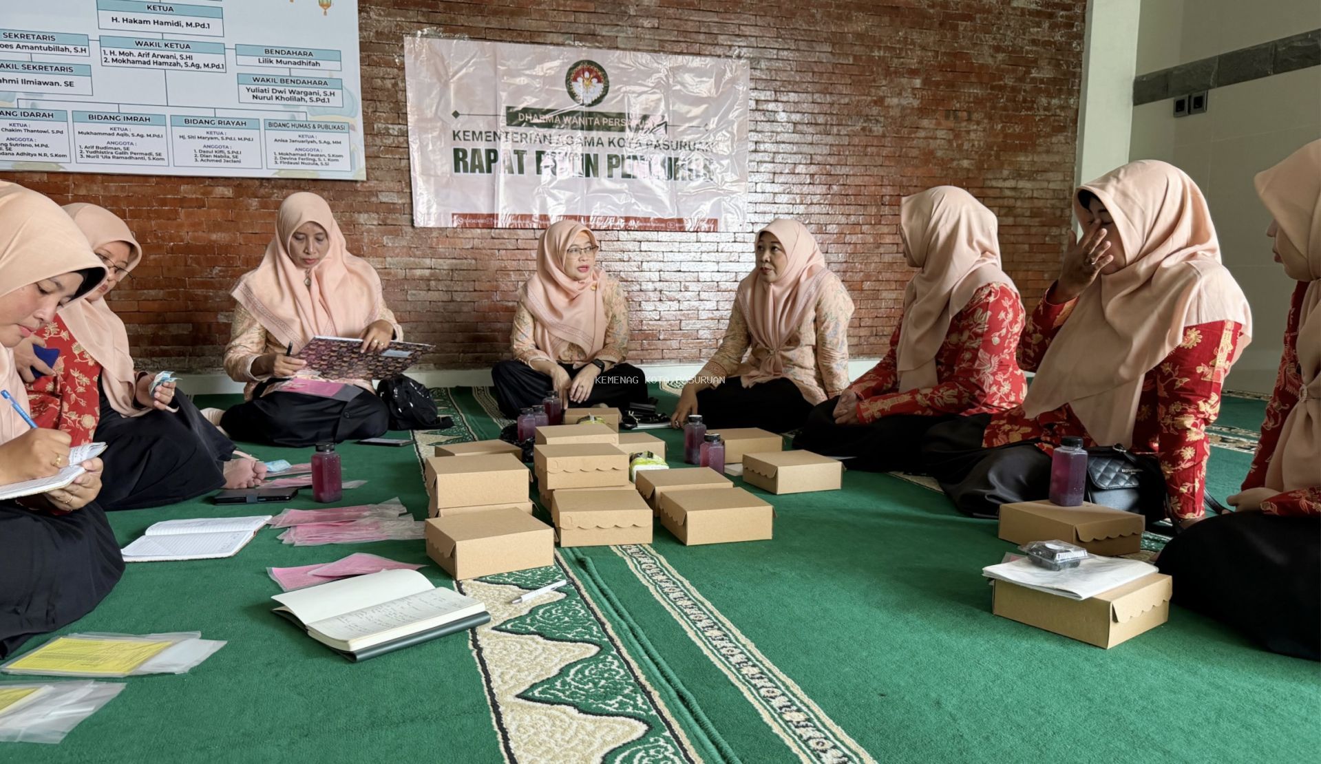 Pengurus DWP Kemenag Kota Pasuruan Matangkan Program Kerja dan Koordinasi Seragam Batik