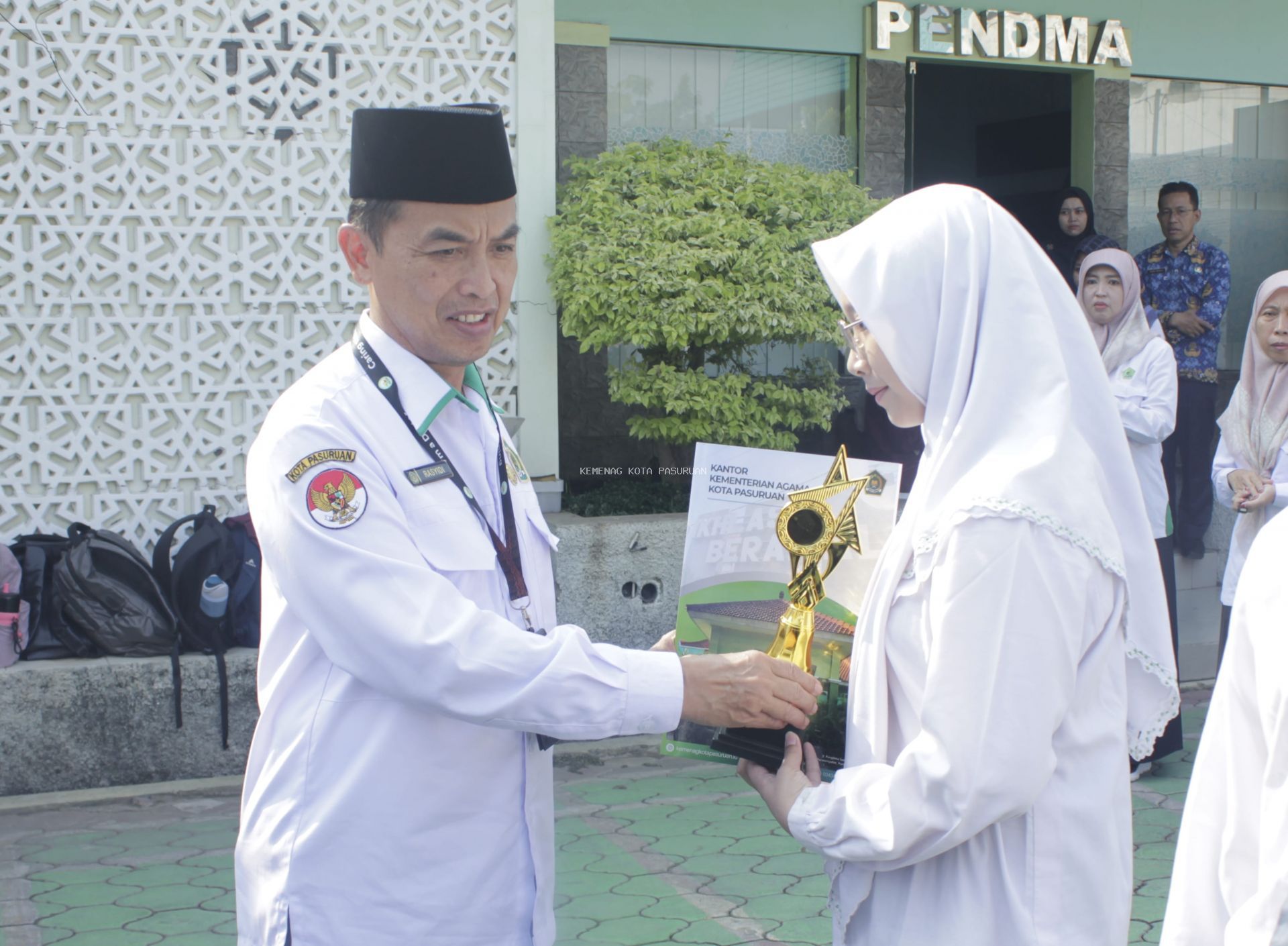 Dari Podium Juara ke Pelayanan Prima, Kemenag Kota Pasuruan Perkuat Komitmen Berintegritas