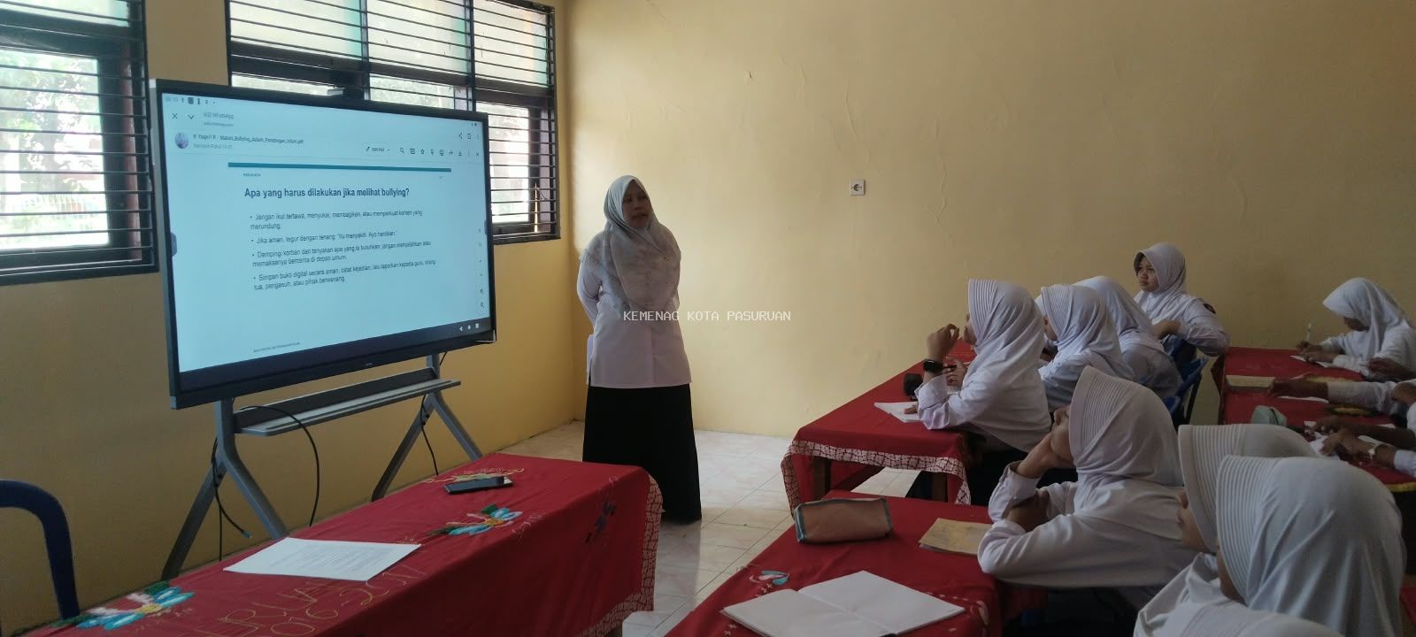 Cegah Bullying Sejak Dini, Kemenag Kopas Tanamkan Akhlak Mulia kepada Siswa SMPN 4 Pasuruan